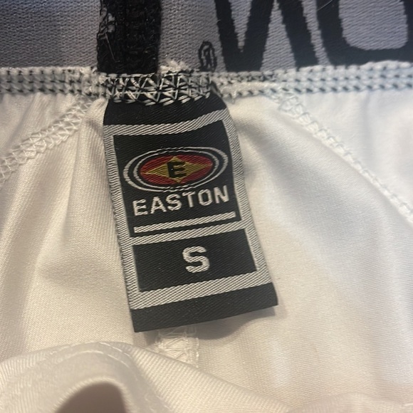 Easton Baseball Padded Sliding White Shorts Cup Insert Adult Small Mid Thigh - Picture 2 of 2
